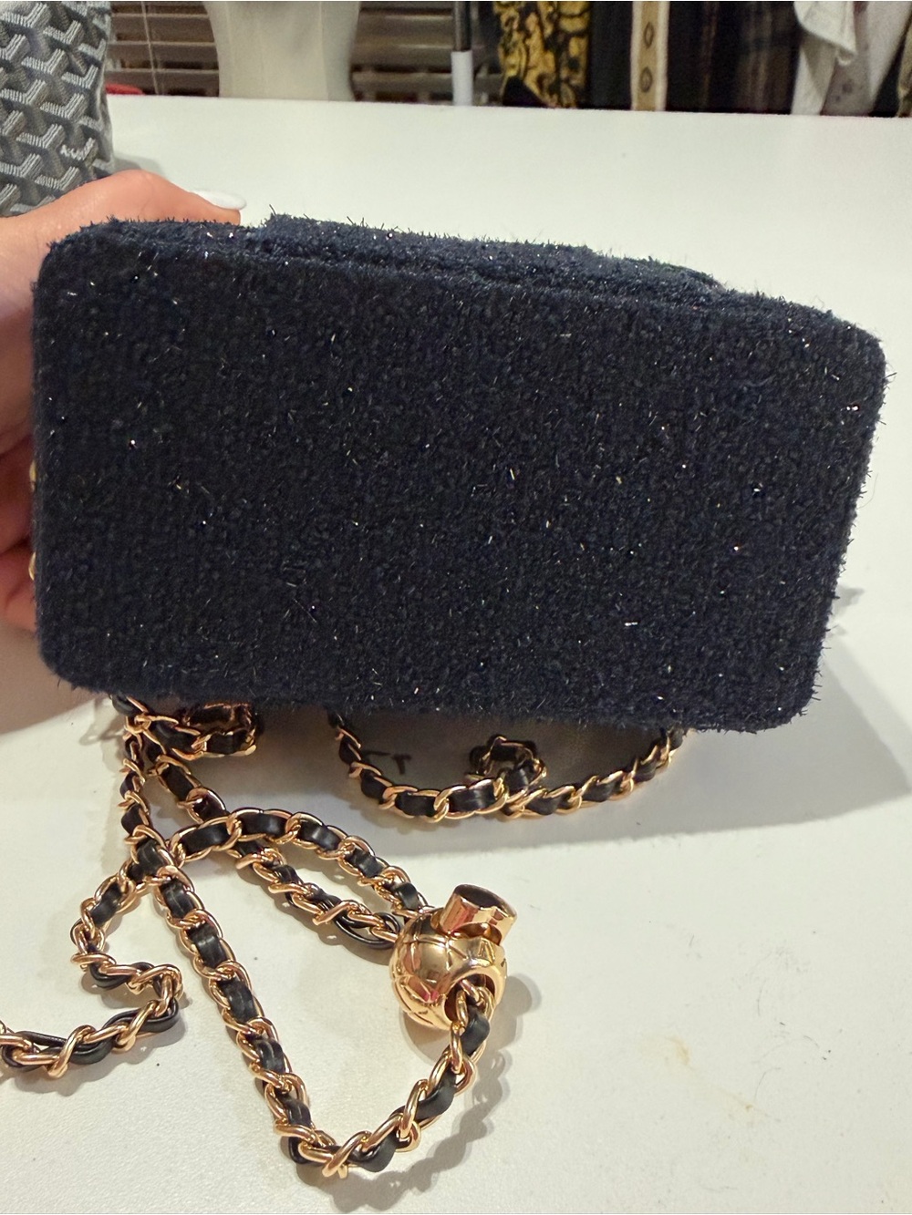 CHANEL Beauté Black Tweed Mini Vanity Crossbody with Gold Hardware - Picture 2 of 10